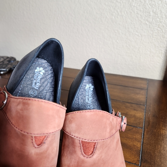 Rocky 4 Eursole Suede Women's Size 9 Eu 40 Mules in Rust and Black - Picture 4 of 7